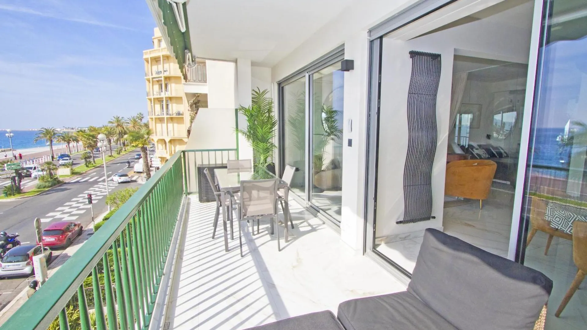 Luxury Flat Beachfront Nice France